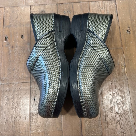 Dansko Womens Professional Clog Leather EU 41 US 10 Metallic Geometric Comfort - Picture 8 of 12